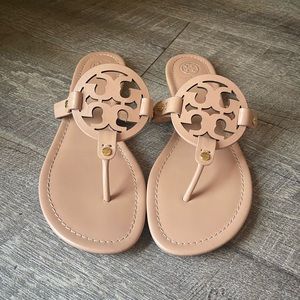 Tory Burch Nude Sandals Size 9